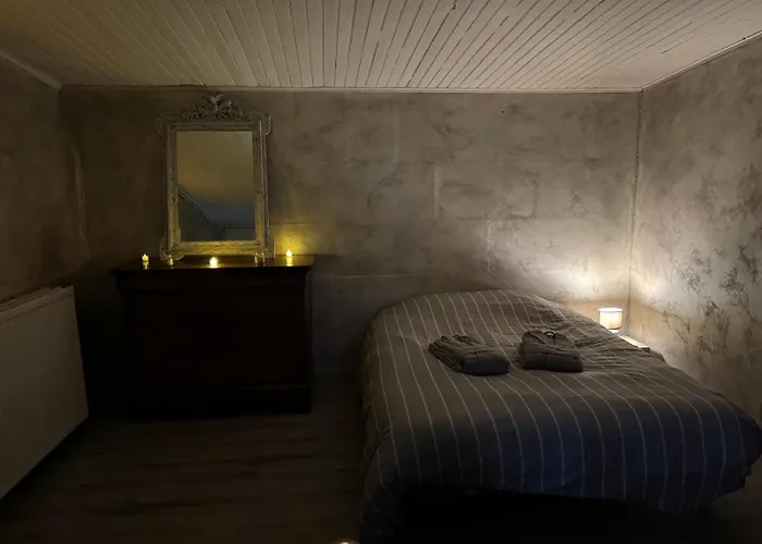 Loft Avec Jacuzzi Prive Апартаменты