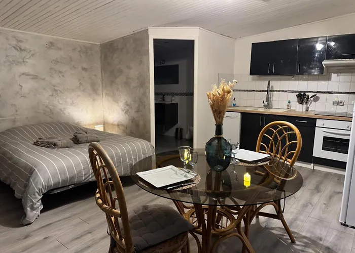 Loft Avec Jacuzzi Prive Апартаменты